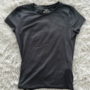Hollister Co. Dark Gray Soft Stretch Seamless Fabric Crew Baby Tee - Size Small